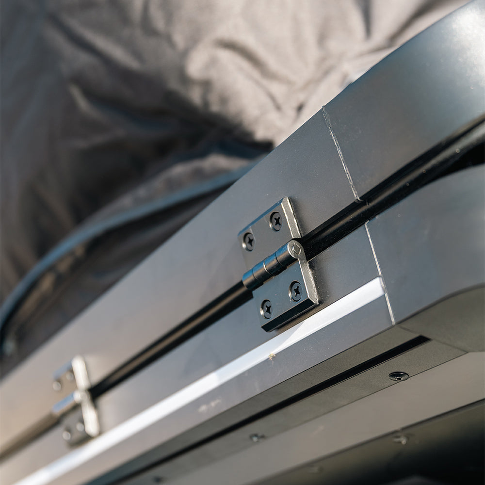 Route100 Rooftop Tent With Skylight