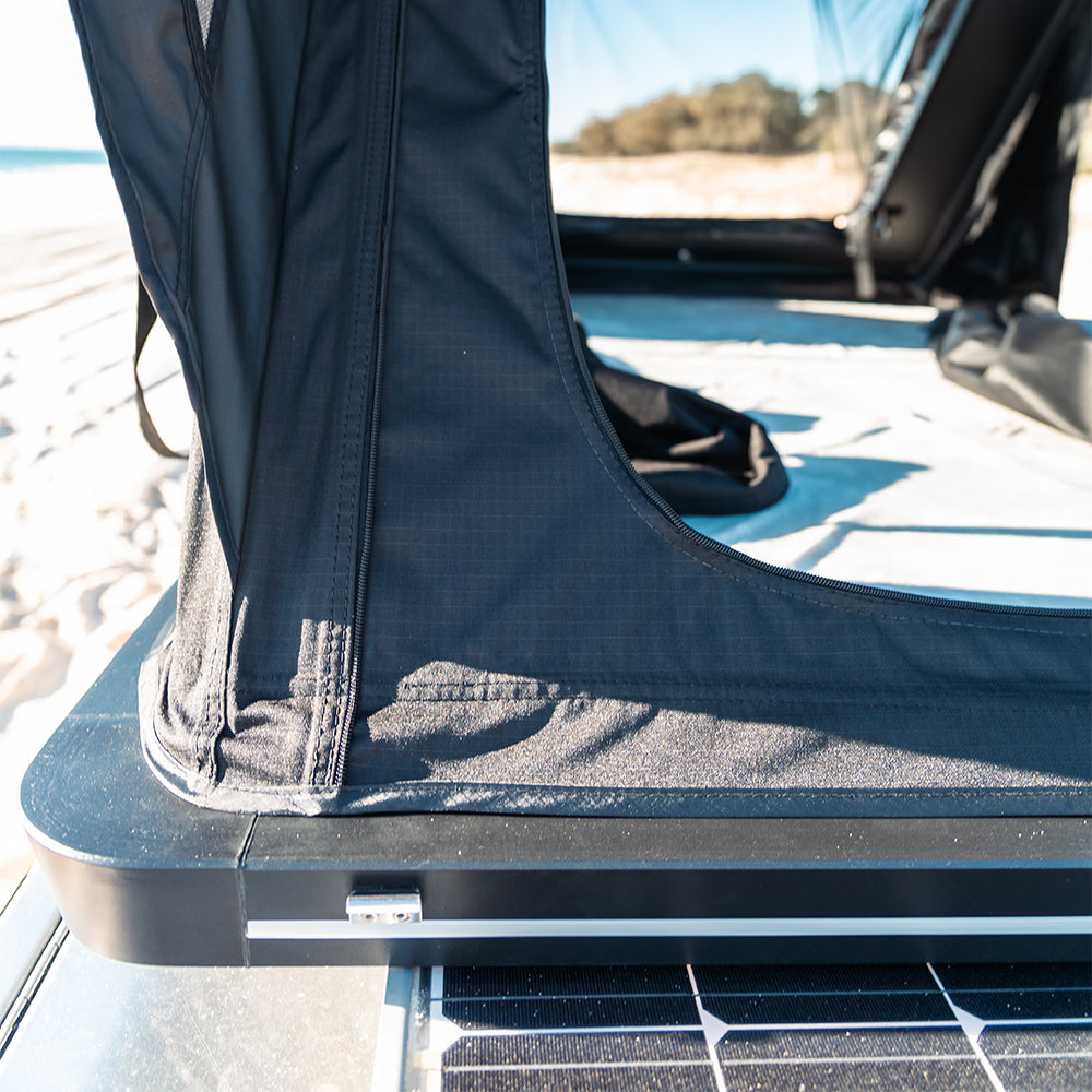 Route100 Rooftop Tent With Skylight