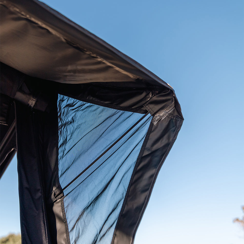 Route100 Rooftop Tent With Skylight